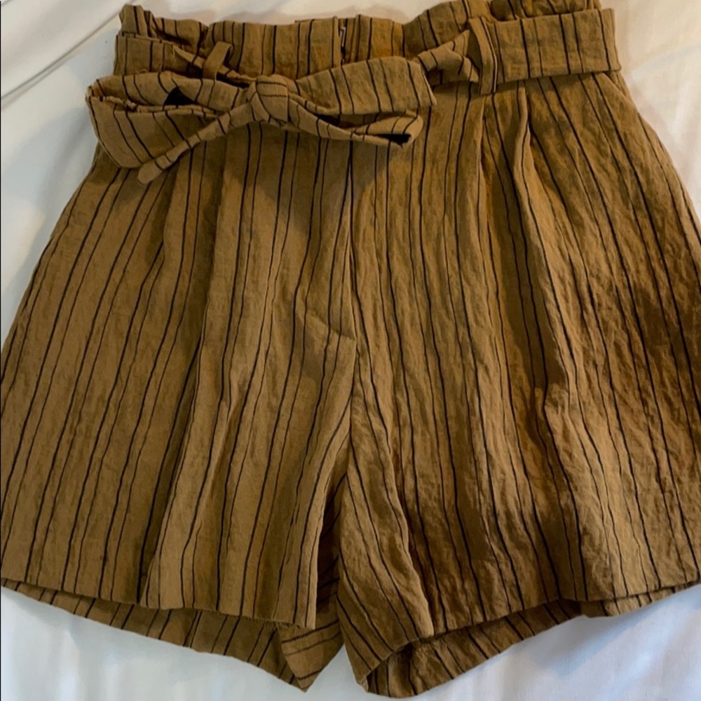H&M shorts - Picture 1 of 2